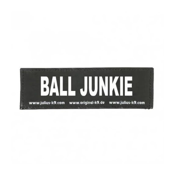 Julius K9- felirat BALL JUNKIE hámhoz kutyák részére